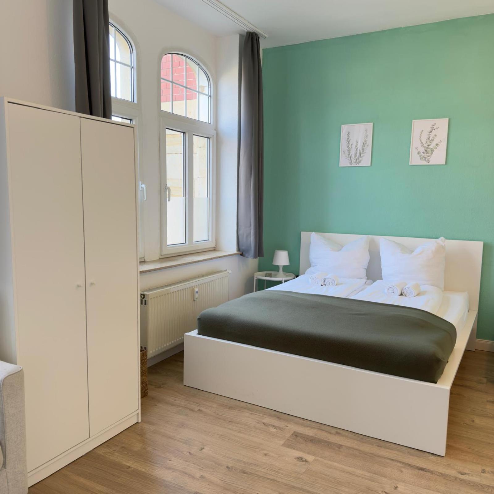 Raha Apartments - Modernes Studio-Apartment - Hbf - Gratis Parkplatz Erfurt Exterior foto