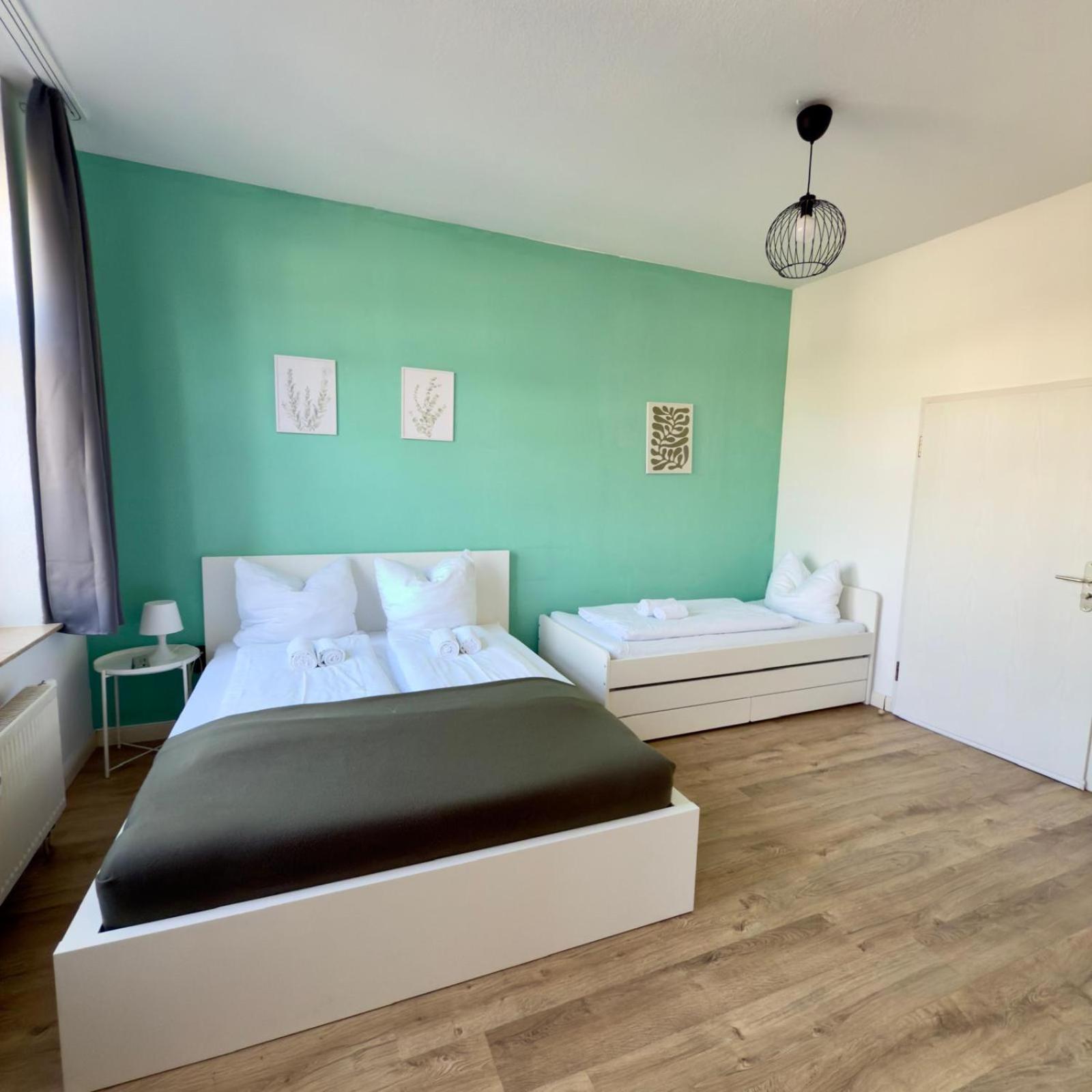 Raha Apartments - Modernes Studio-Apartment - Hbf - Gratis Parkplatz Erfurt Exterior foto